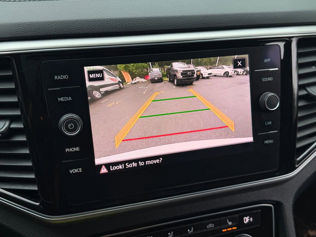 Used 2018 Volkswagen Atlas SEL AWD/4WD image 30