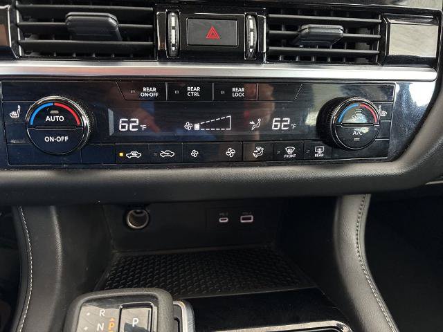 Used 2024 Nissan Pathfinder SV AWD/4WD image 13