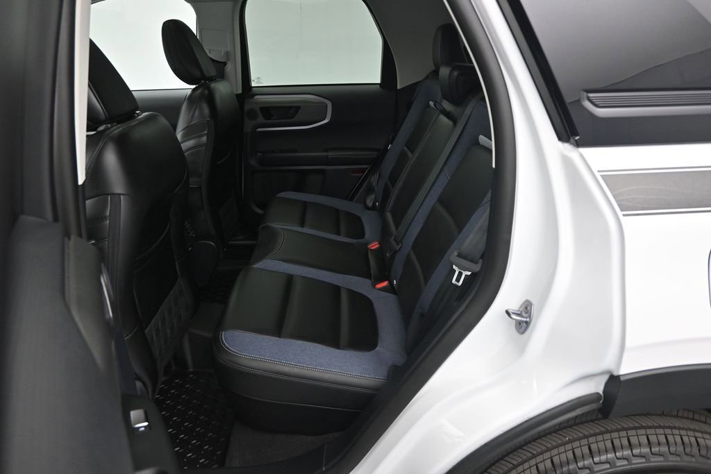 Certified 2025 Ford Bronco Sport Outer Banks w/ Outer Banks Tech Package+ AWD/4WD image 12