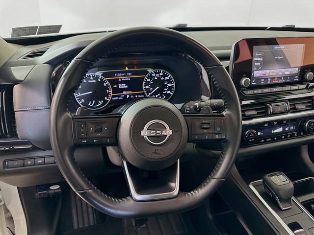 Used 2022 Nissan Pathfinder SV w/ SV Premium Package image 18