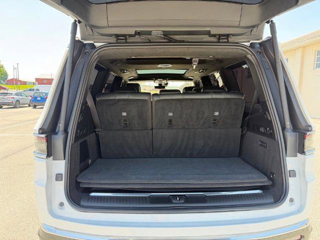 Used 2022 Jeep Grand Wagoneer Series III w/ Rear Seat Video Group 1 AWD/4WD image 21