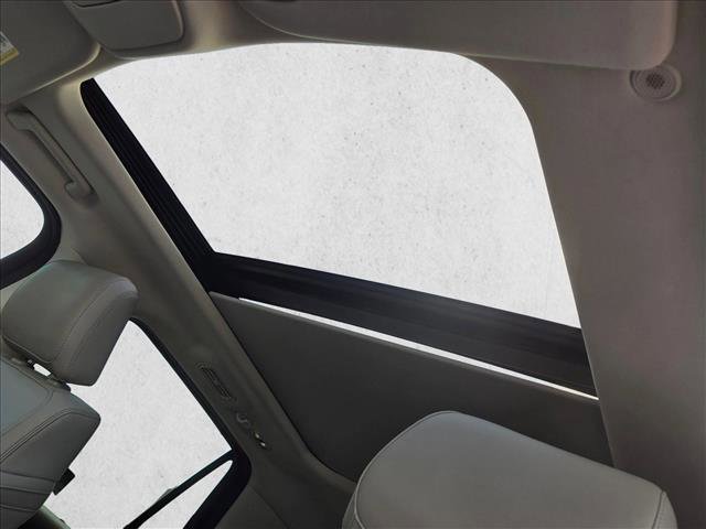 Certified 2025 Ford Expedition Active image 16