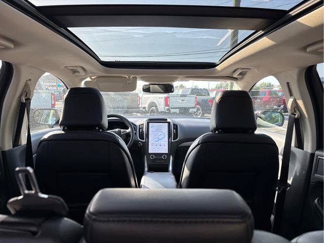 Certified 2023 Ford Edge SEL w/ Convenience Package AWD/4WD image 9