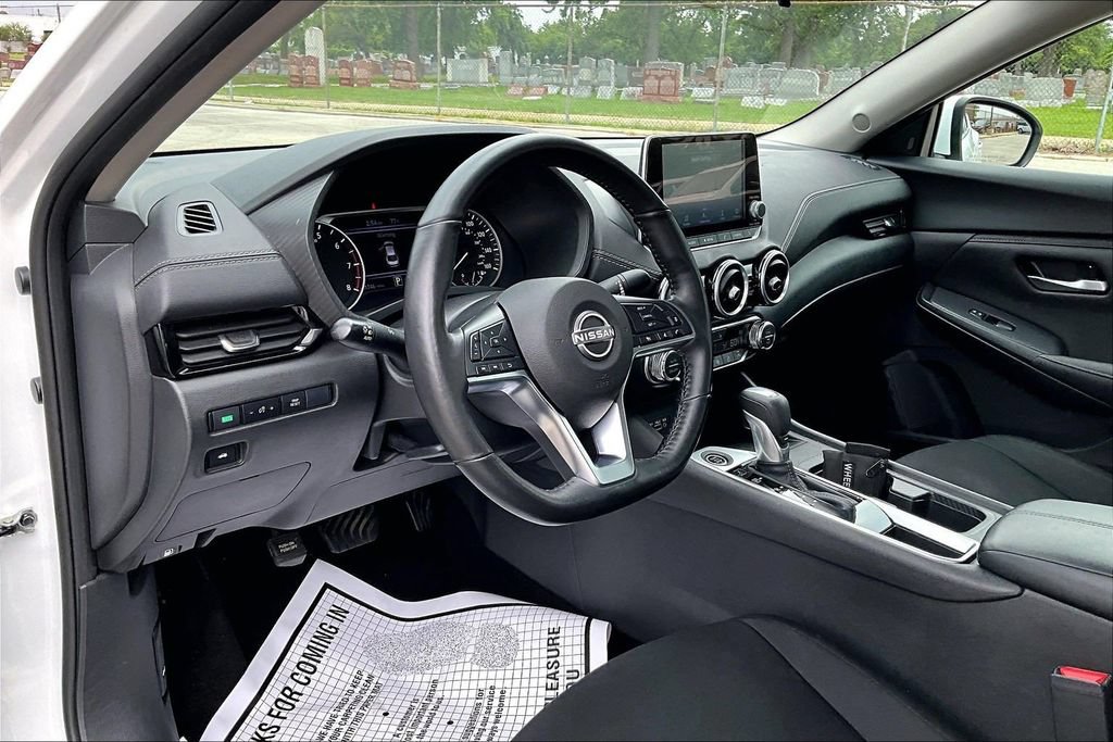 Used 2025 Nissan Sentra SV w/ All-Weather Package FWD image 13