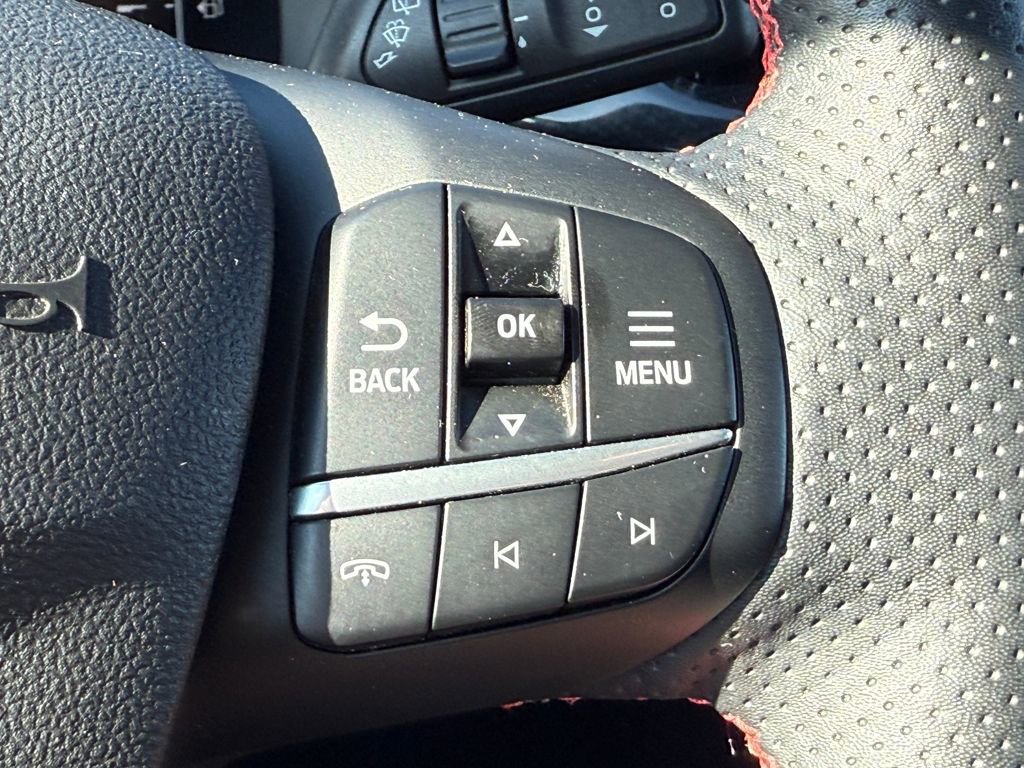 Certified 2023 Ford Escape ST-Line Select w/ Tech Pack #1 image 16