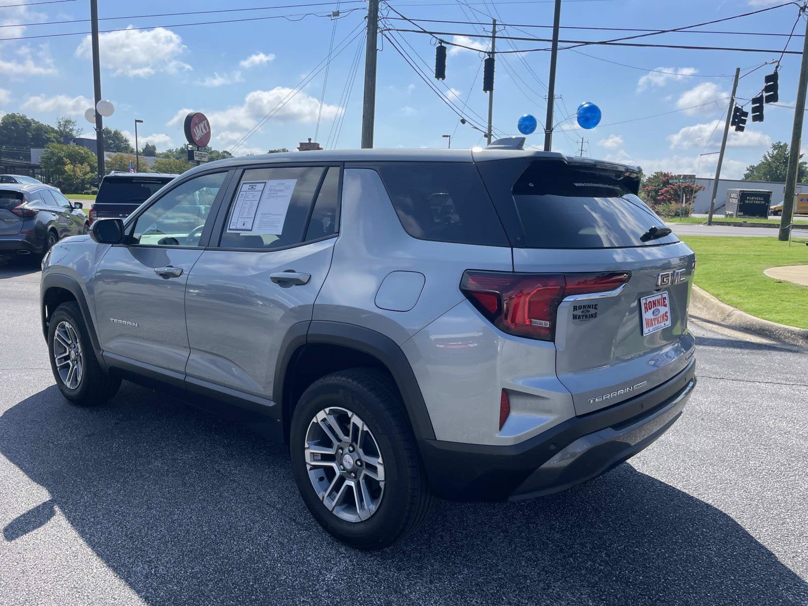 Used 2025 GMC Terrain Elevation AWD/4WD image 6