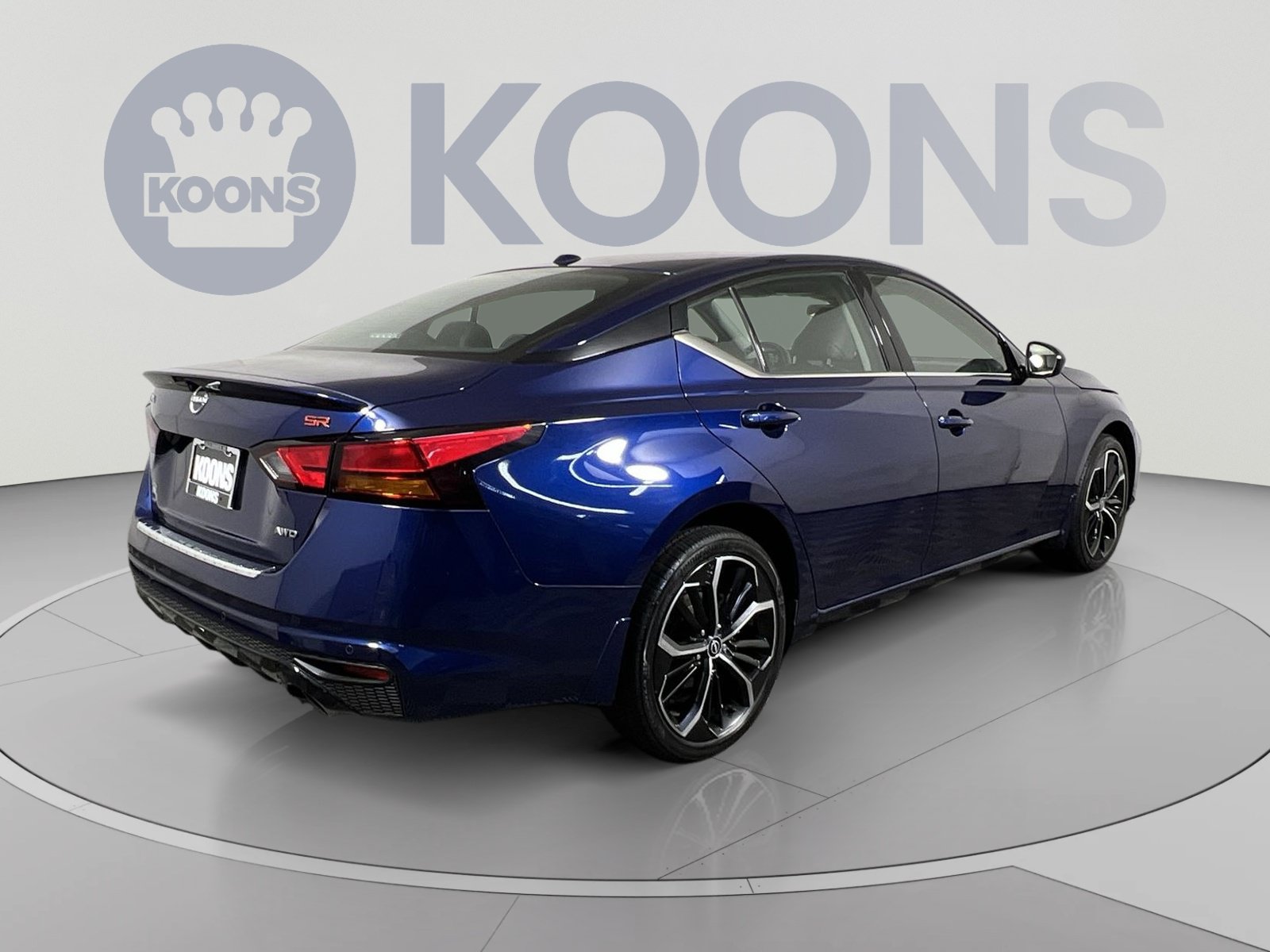 Used 2023 Nissan Altima 2.5 SR AWD/4WD image 11