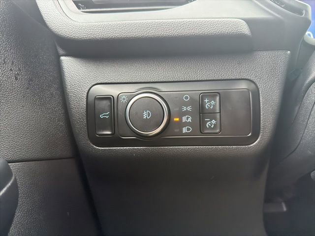 Certified 2025 Ford Escape ST-Line Select image 26