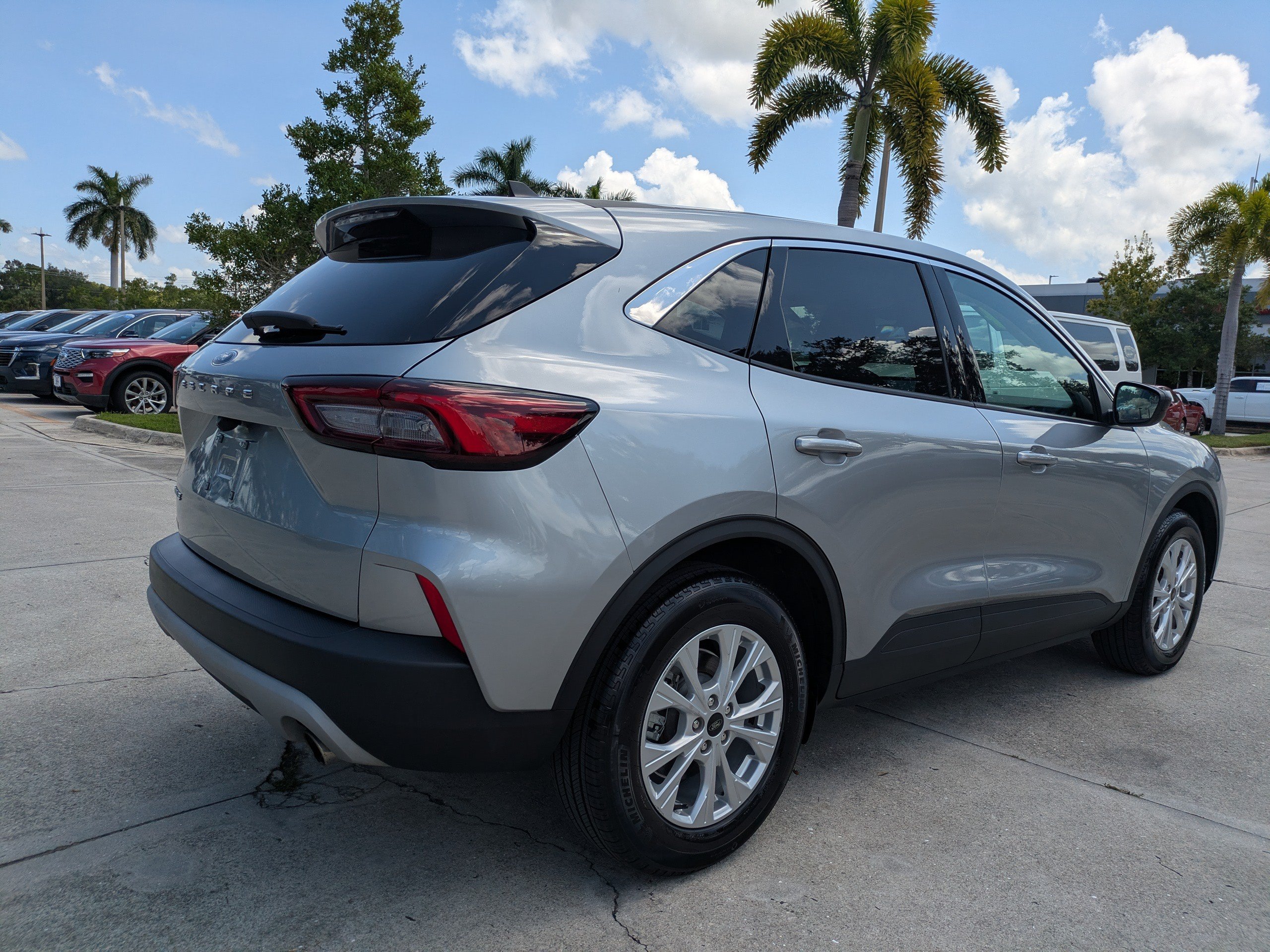 Certified 2024 Ford Escape Active FWD image 4