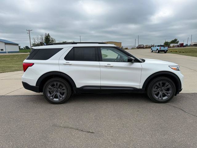 Certified 2023 Ford Explorer XLT w/ Equipment Group 202A AWD/4WD image 8