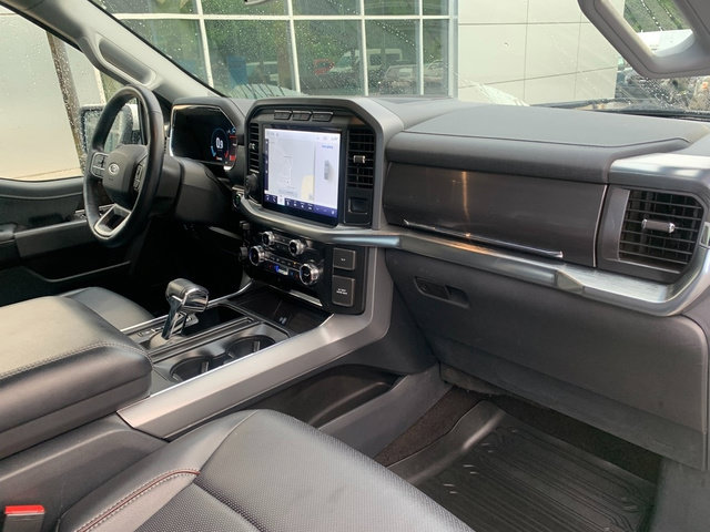 Certified 2022 Ford F150 Lariat w/ Trailer Tow Package AWD/4WD image 12