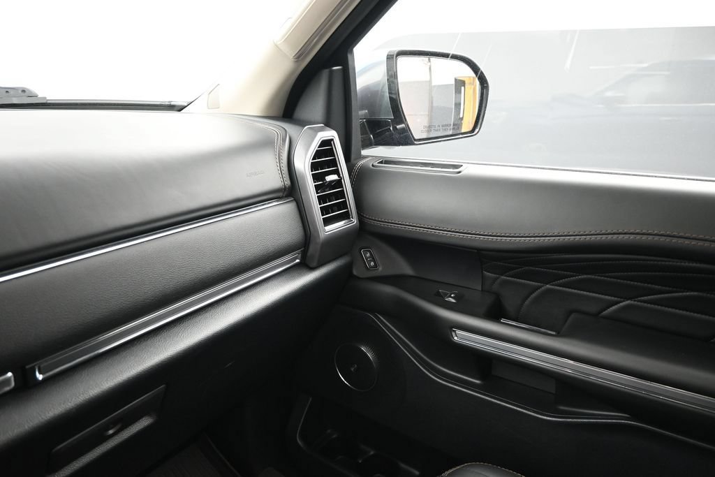 Certified 2020 Ford Expedition Platinum AWD/4WD image 13