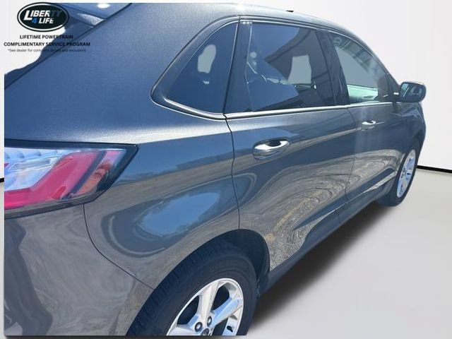 Certified 2020 Ford Edge SE FWD image 4