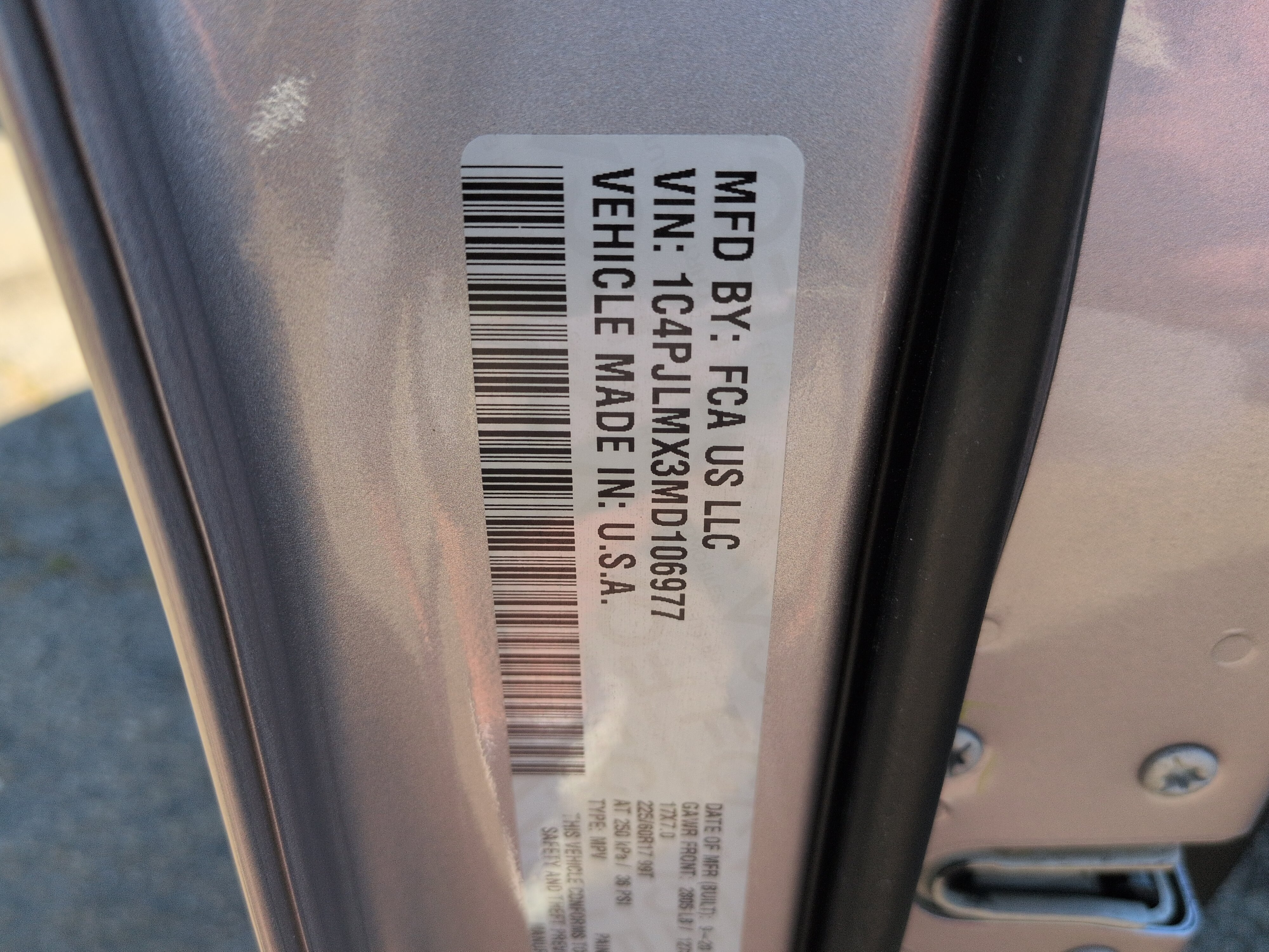 Used 2021 Jeep Cherokee Latitude Lux w/ Sun & Sound Group FWD image 28