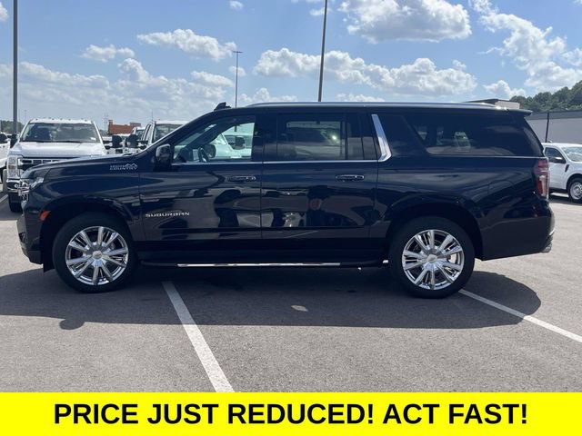 Used 2023 Chevrolet Suburban High Country AWD/4WD image 7