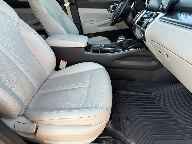 Used 2021 Kia Sorento S w/ Panoramic Sunroof Package FWD image 10