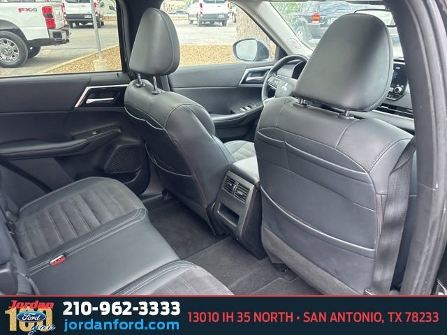 Used 2023 Mitsubishi Outlander SE AWD/4WD image 10