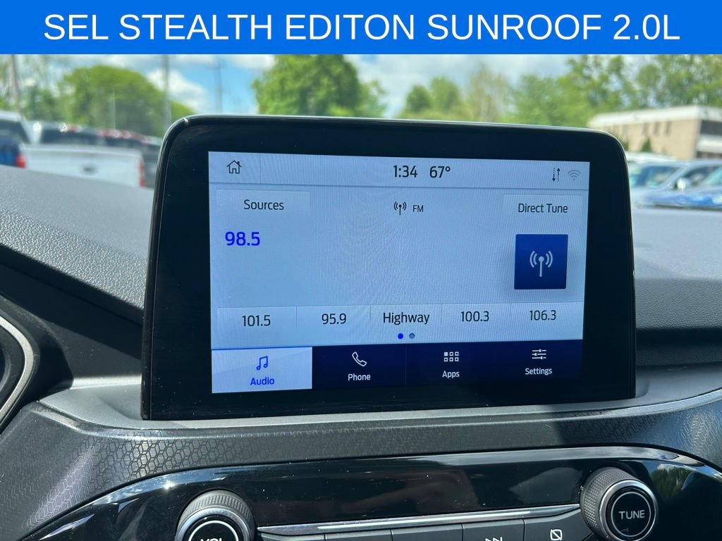 Certified 2022 Ford Escape SEL w/ SEL Stealth AWD Package image 23
