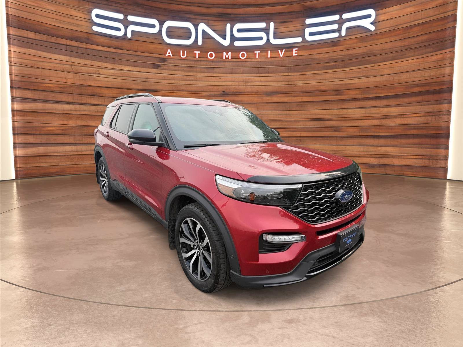 Certified 2020 Ford Explorer ST w/ Premium Technology Package AWD/4WD image 9