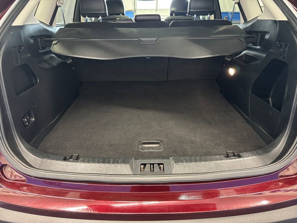 Certified 2019 Ford Edge SEL w/ Equipment Group 201A AWD/4WD image 23