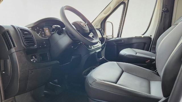 Used 2026 RAM ProMaster 2500 w/ Convenience Group FWD image 9