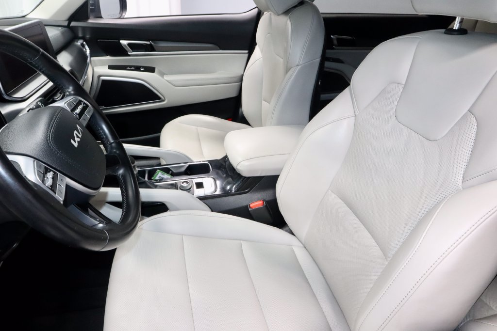 Used 2022 Kia Telluride S AWD/4WD image 24