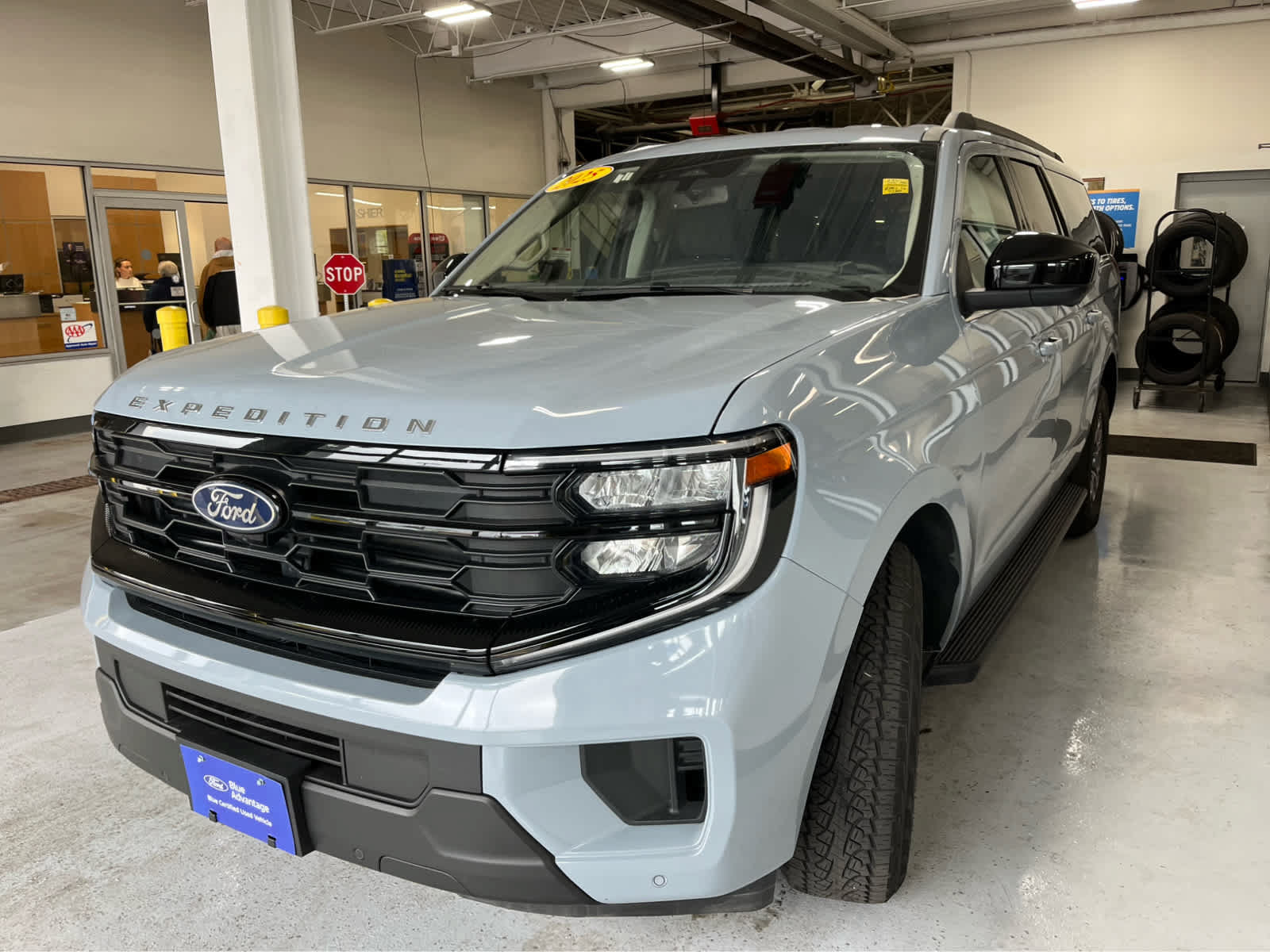 Certified 2025 Ford Expedition Max Active AWD/4WD image 7