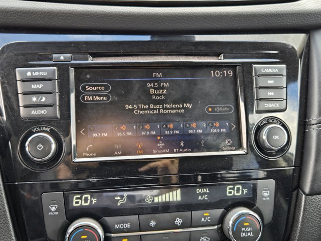 Used 2018 Nissan Rogue SL image 14