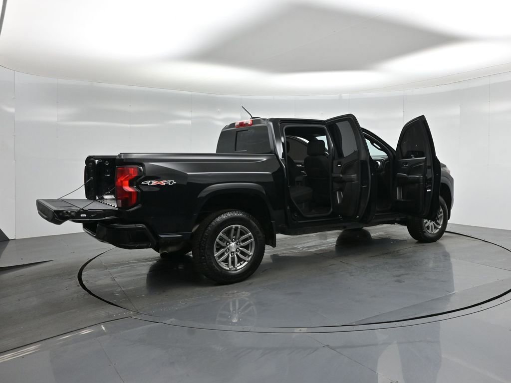 Used 2023 Chevrolet Colorado LT w/ LT Convenience Package image 35