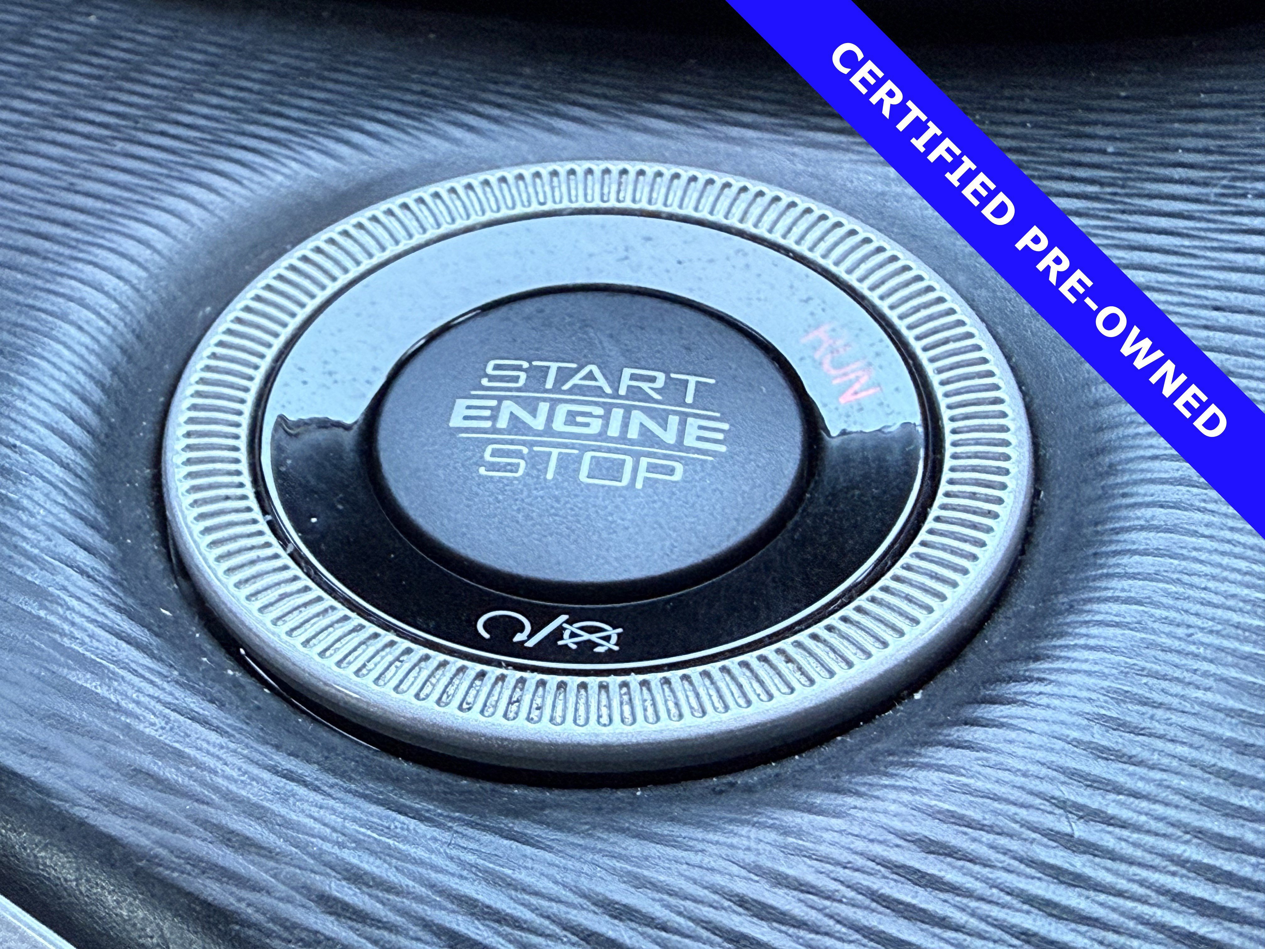 Used 2023 Jeep Grand Cherokee L Laredo image 35