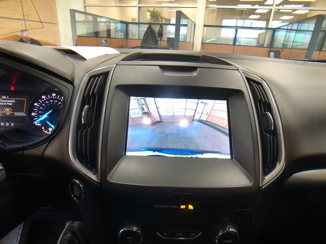 Certified 2020 Ford Edge SE image 20