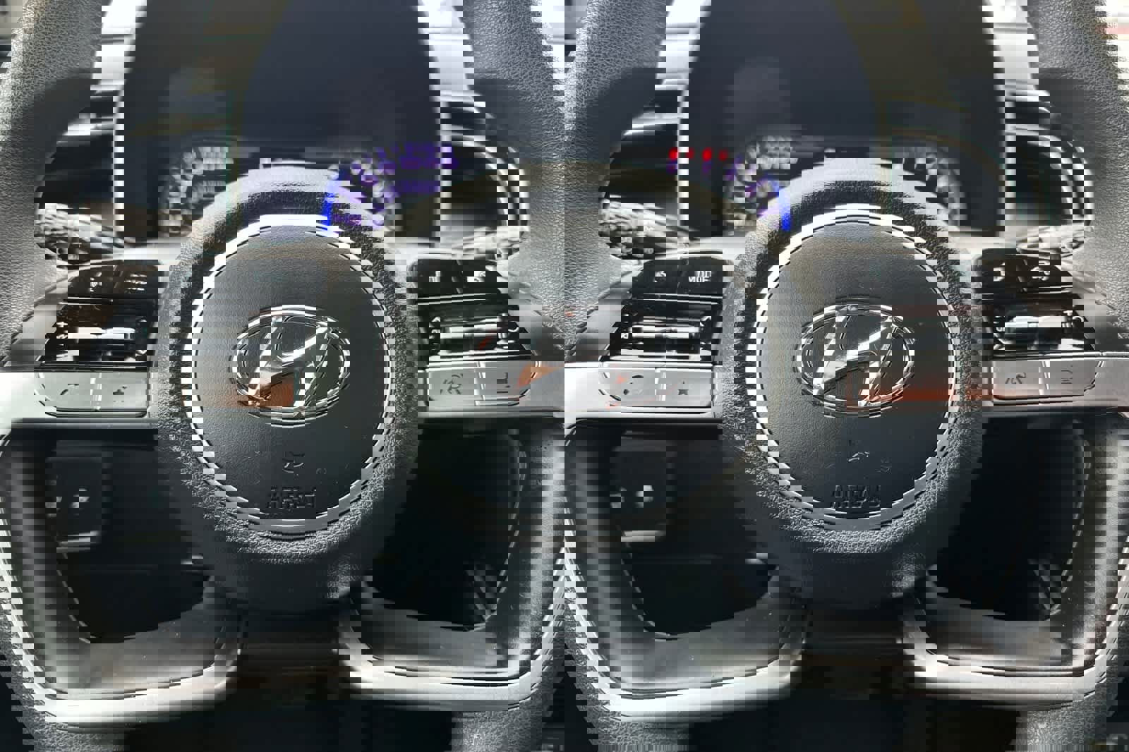 Used 2023 Hyundai Tucson SEL w/ Cargo Package image 23