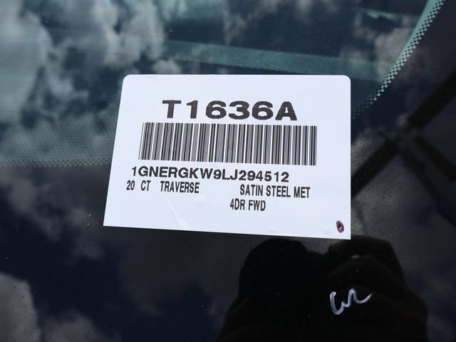 Used 2020 Chevrolet Traverse LT FWD image 35