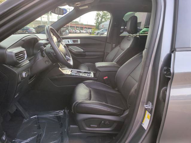 Certified 2022 Ford Explorer ST w/ Equipment Group 401A AWD/4WD image 9