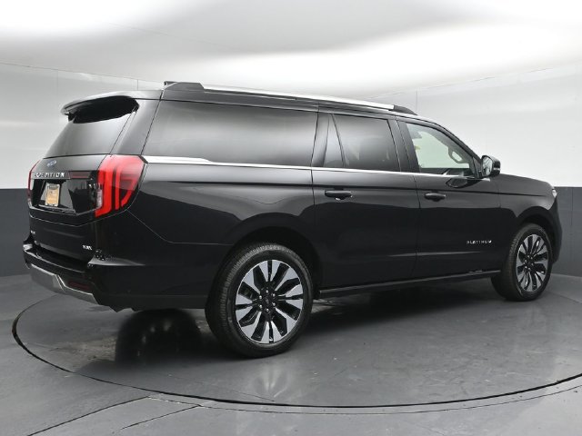 Certified 2025 Ford Expedition Max Platinum w/ Driver's Package AWD/4WD image 7