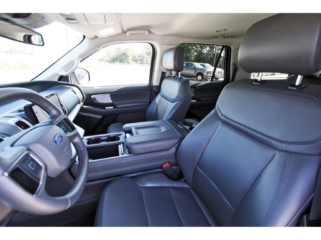 Certified 2026 Ford Expedition Max Active RWD image 33