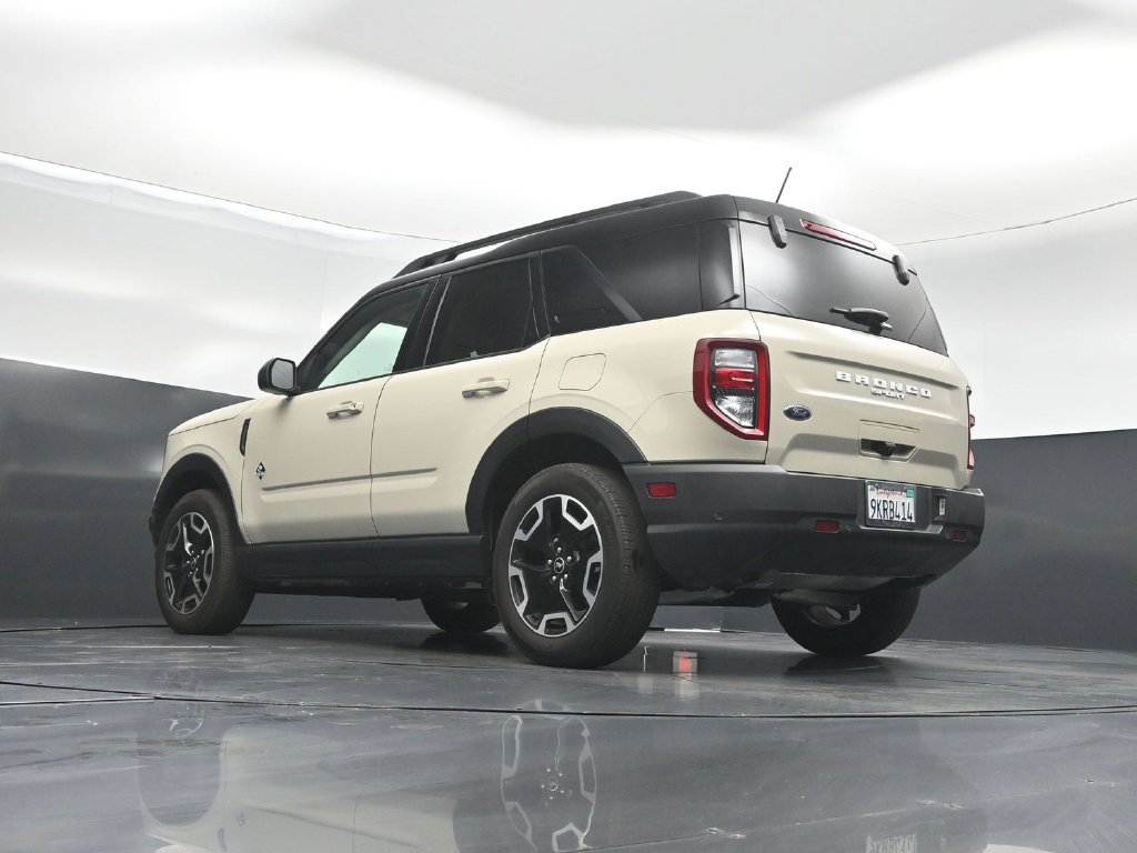Certified 2024 Ford Bronco Sport Outer Banks AWD/4WD image 48