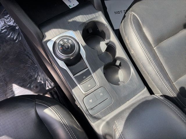 Certified 2022 Ford Escape SEL FWD image 21