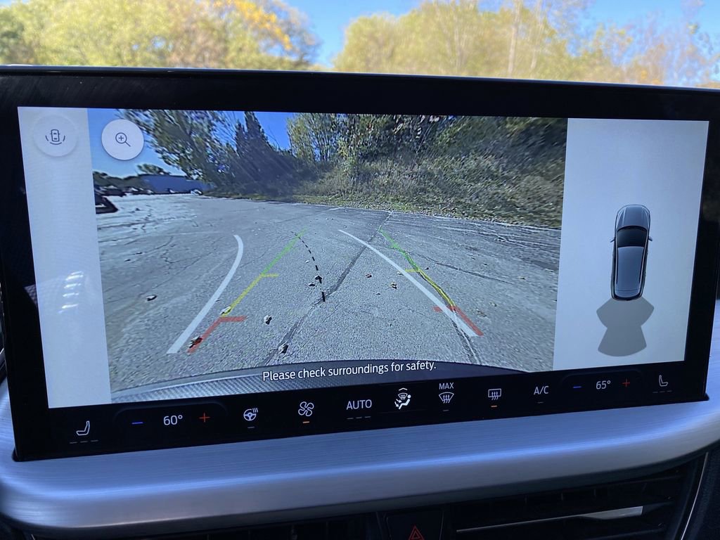 Certified 2025 Ford Escape Platinum image 11