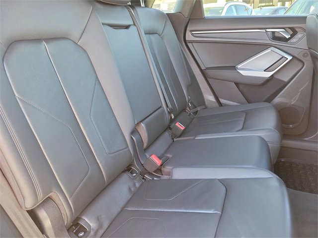 Used 2022 Audi Q3 2.0T Premium w/ Convenience Package image 25