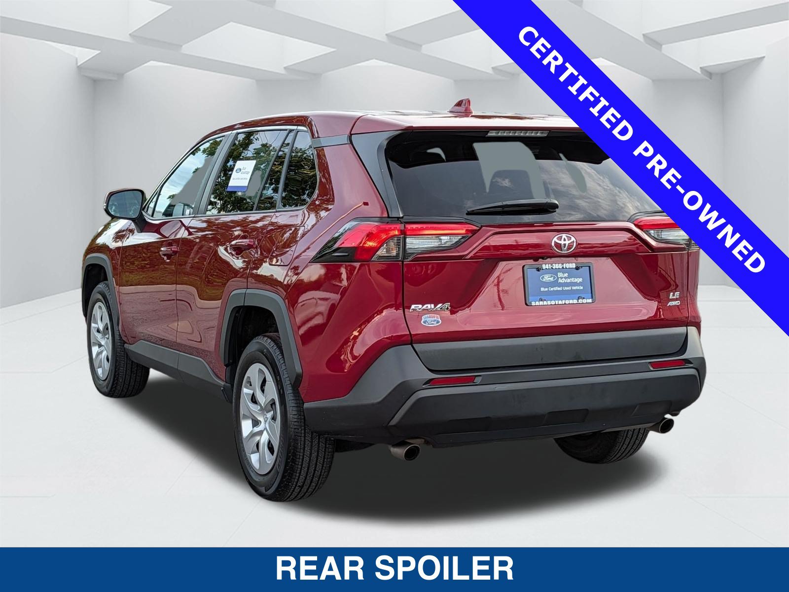 Used 2023 Toyota RAV4 LE AWD/4WD image 7