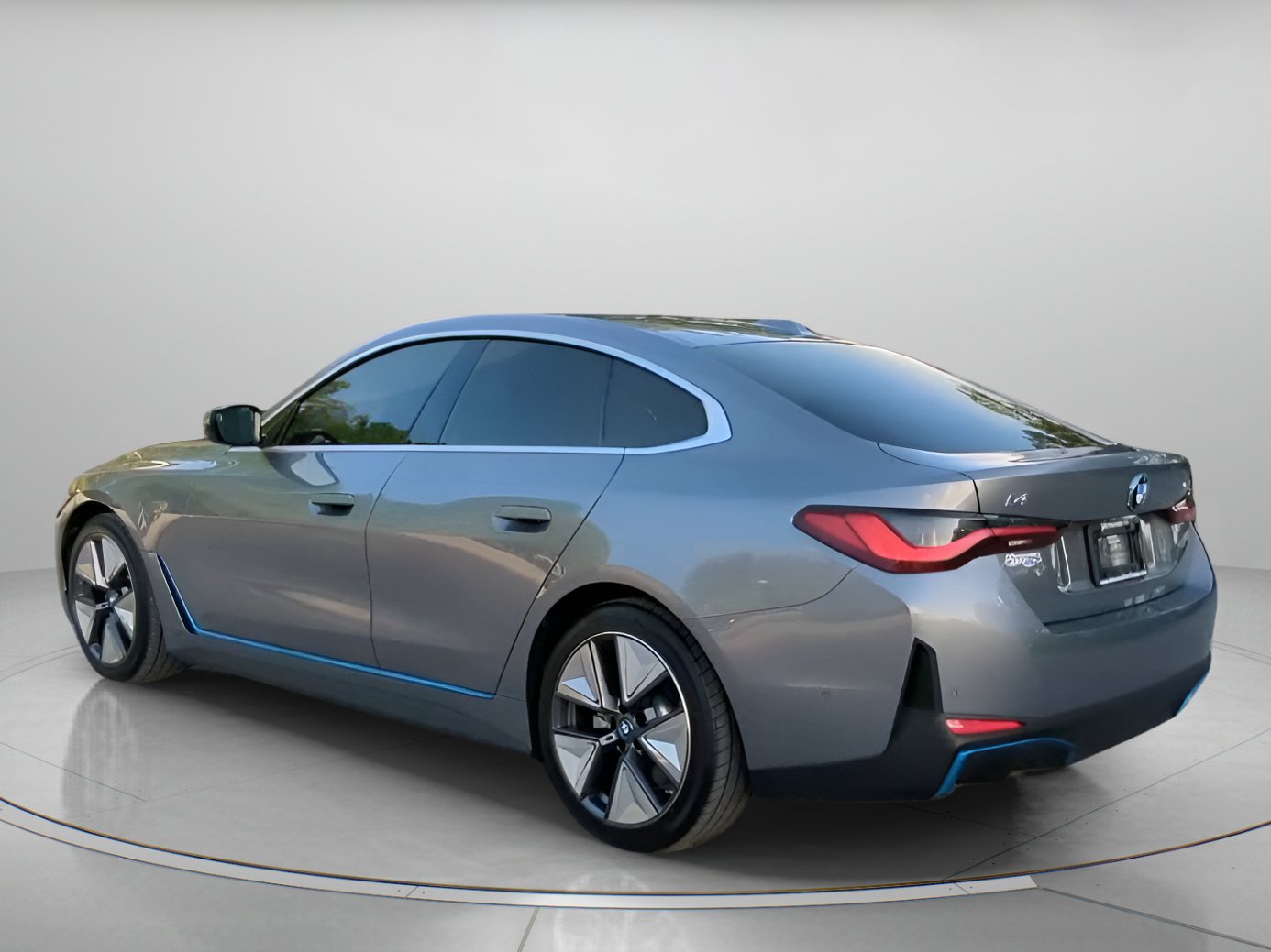 Used 2023 BMW i4 eDrive40 w/ Premium Package RWD image 20