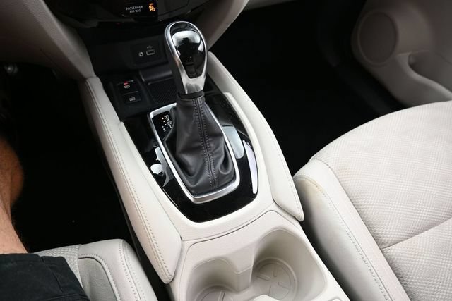 Used 2020 Nissan Rogue Sport SV w/ Technology Package FWD image 27