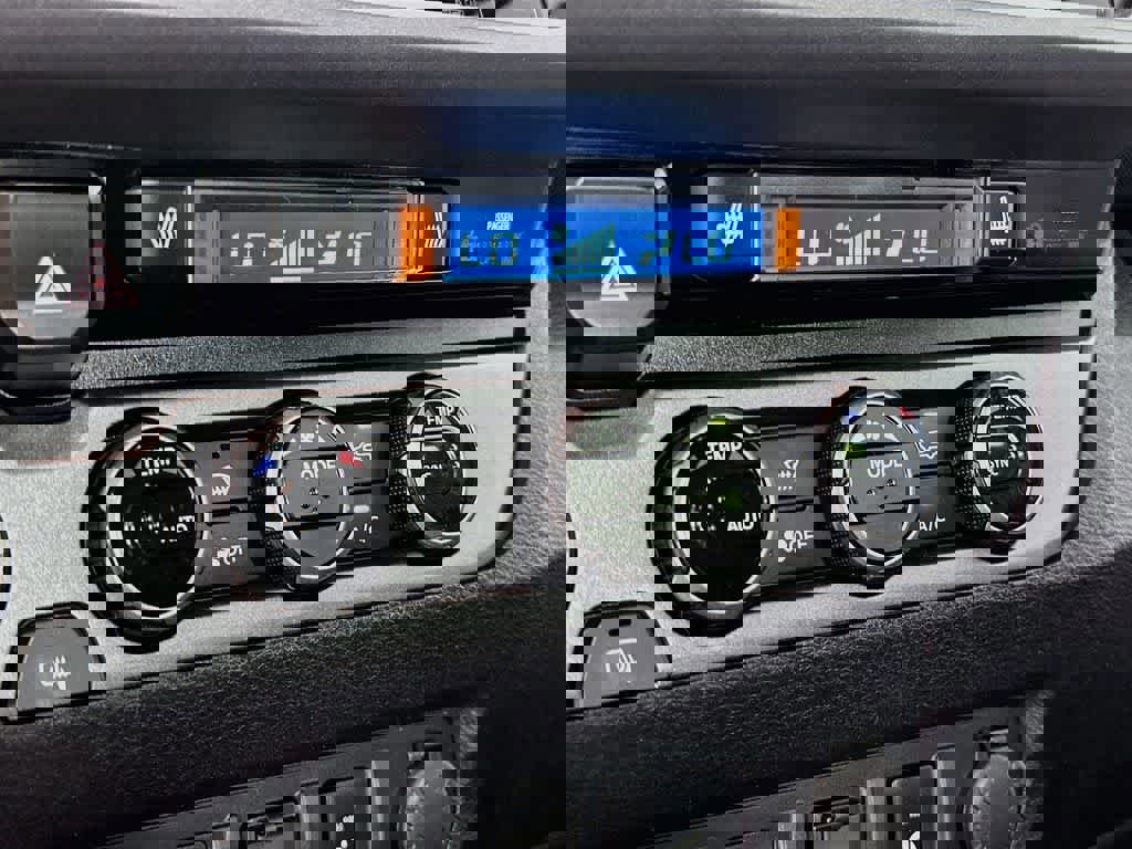 Used 2017 Toyota Tacoma 4x4 Double Cab image 20