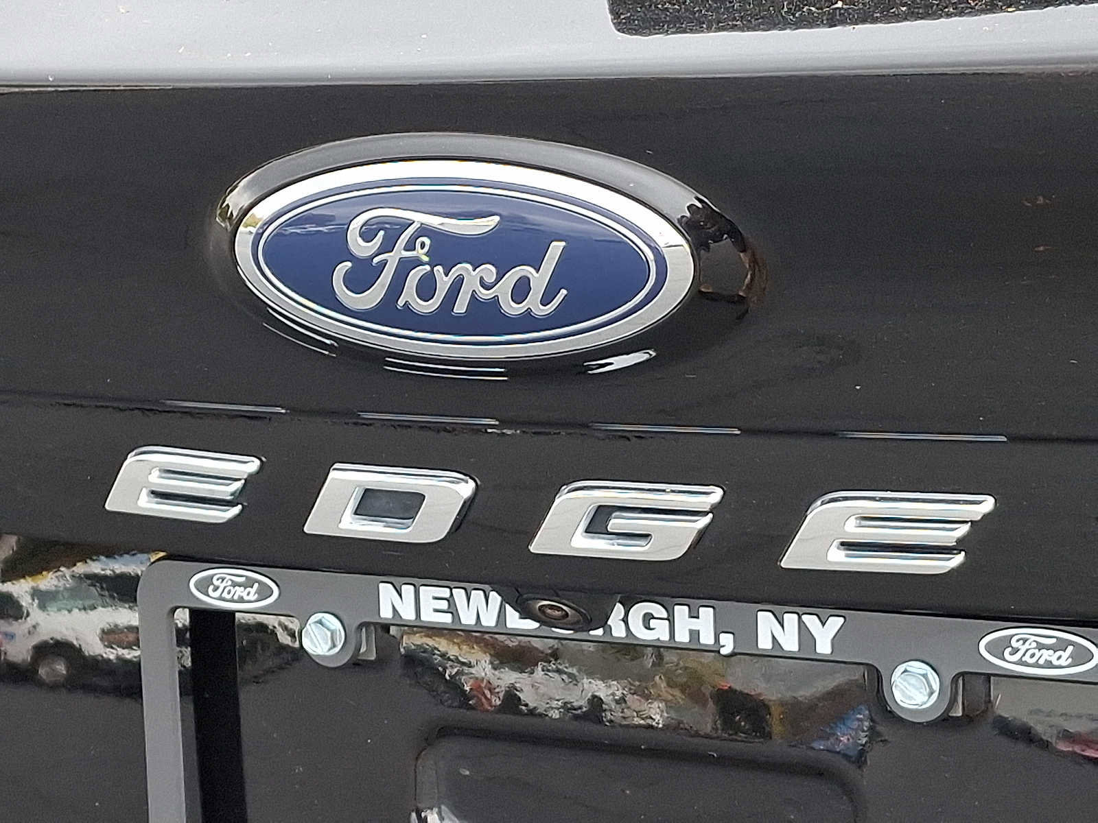Certified 2024 Ford Edge SE image 29