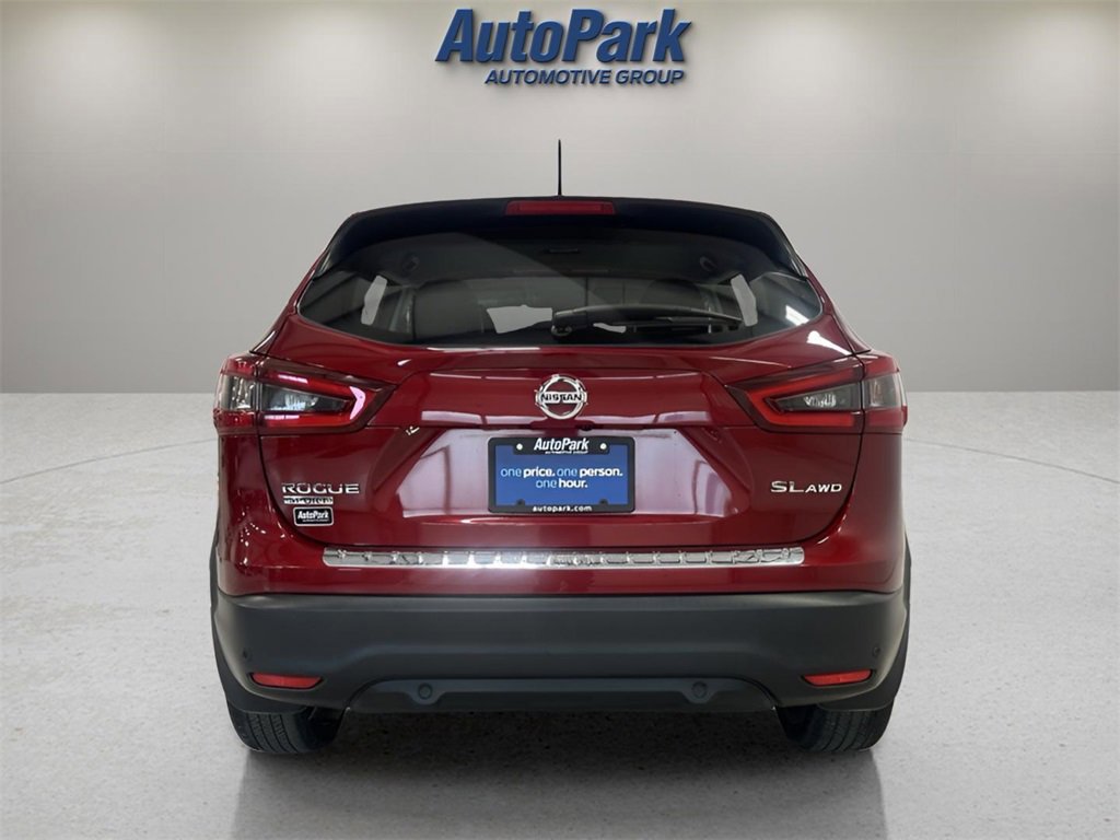 Used 2022 Nissan Rogue Sport SL image 4
