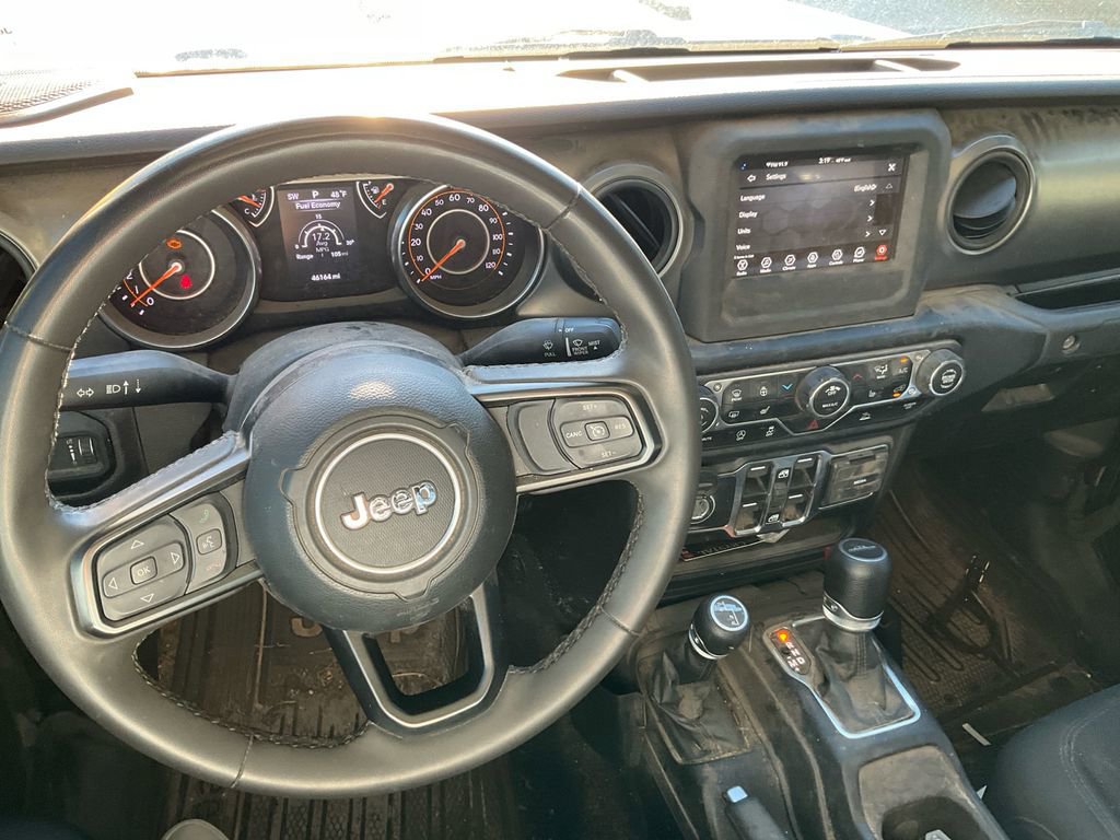Used 2023 Jeep Gladiator Sport image 24