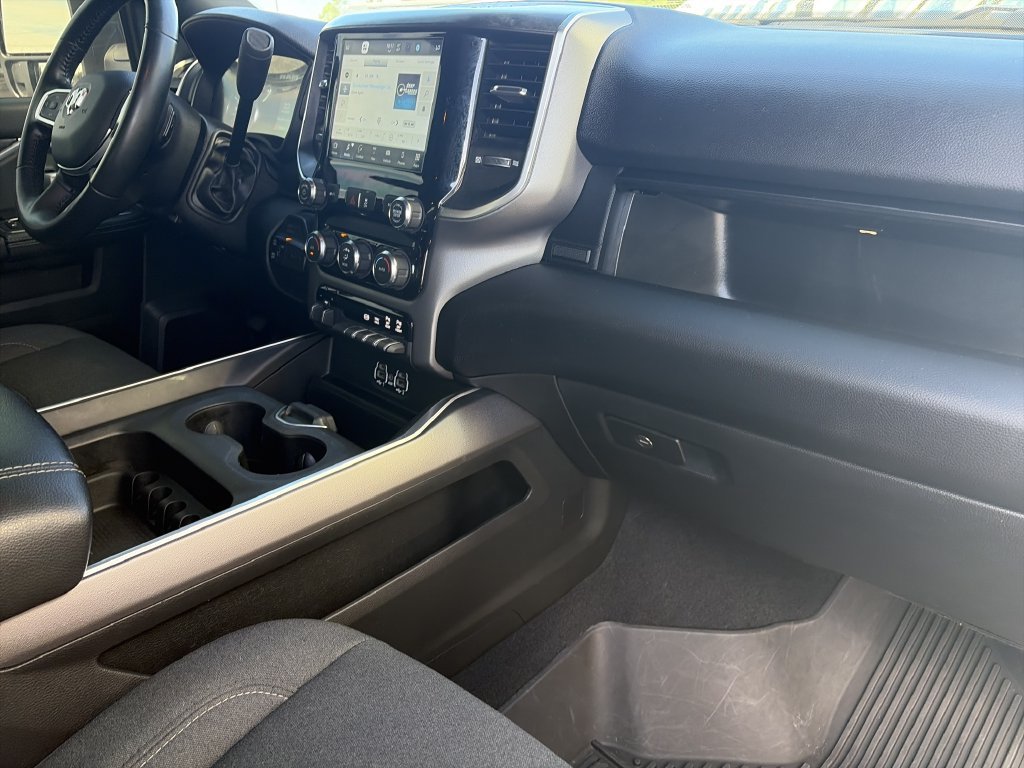 Used 2024 RAM 2500 Big Horn w/ Night Edition AWD/4WD image 31