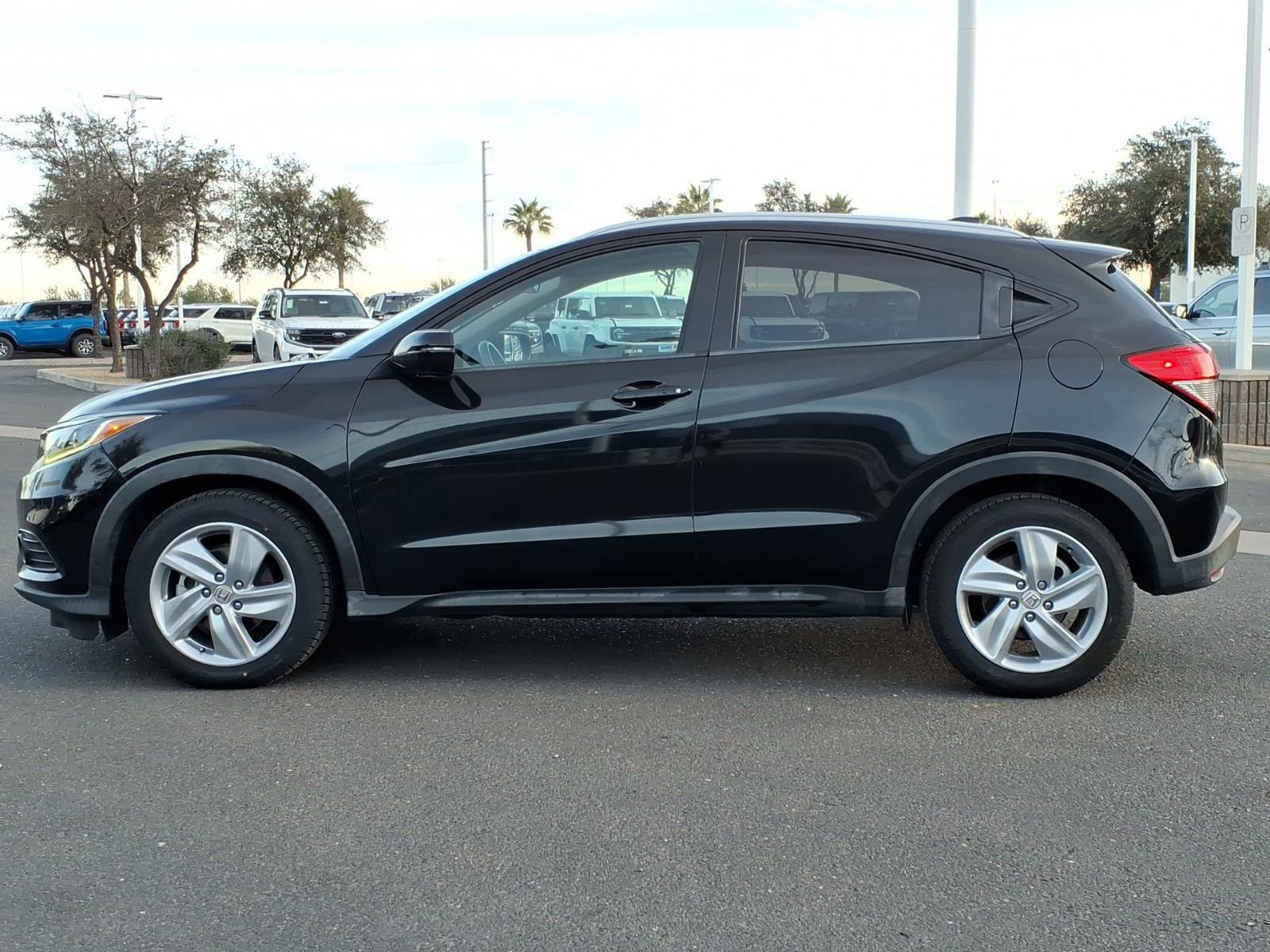 Used 2019 Honda HR-V EX image 6