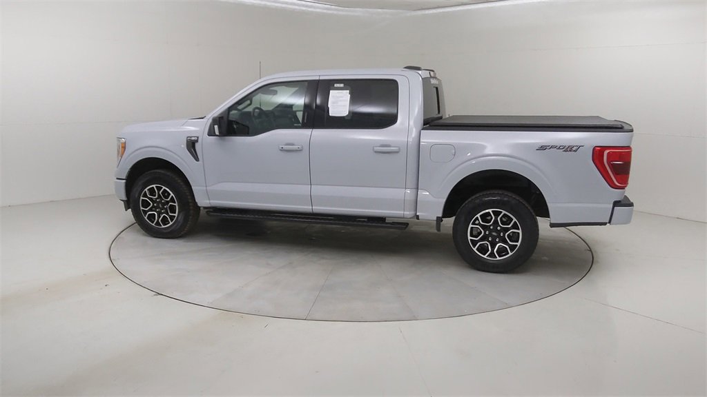 Certified 2022 Ford F150 XLT w/ Equipment Group 302A High image 18